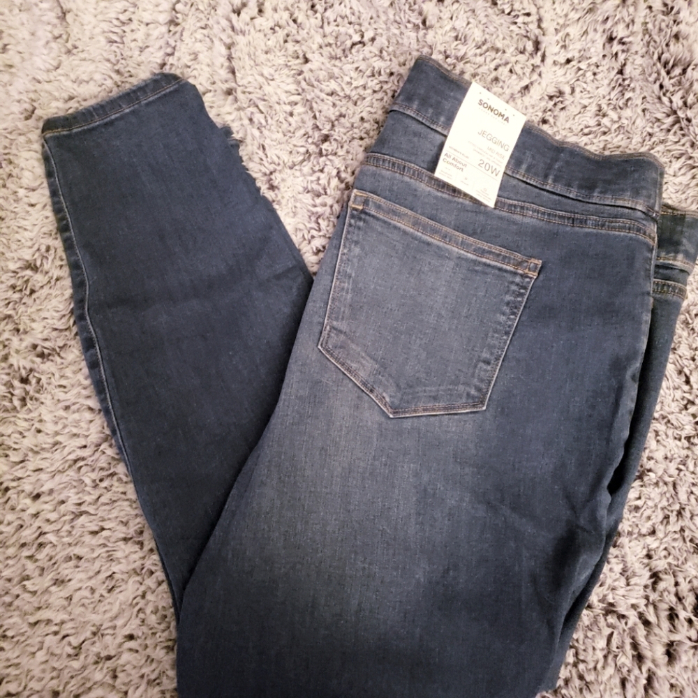 Plus size skinny leg Jeggings 20W